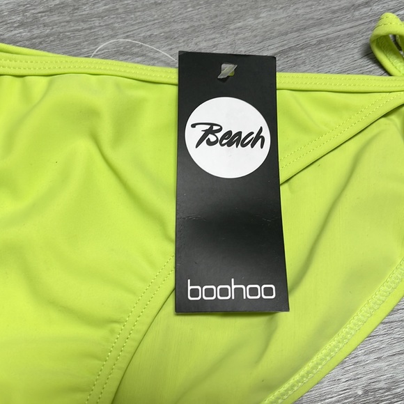 Boo-hop yellow bikini bottom - with tags never worn - Picture 3 of 3